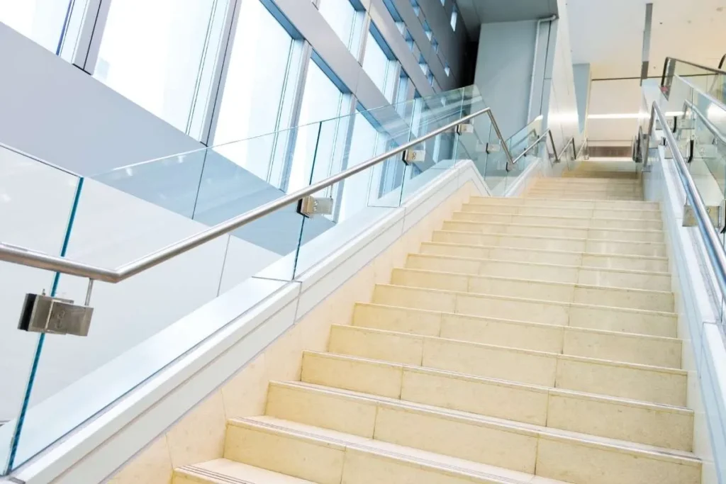 golyazı-merdiven-temizligi